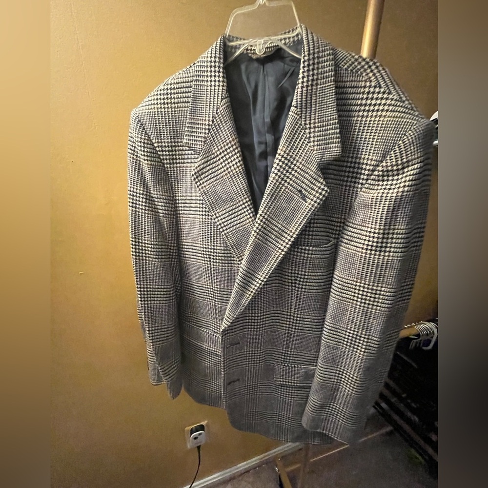 Men’s Wool Blazer